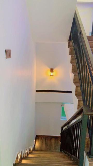 Dayaari Hostel
