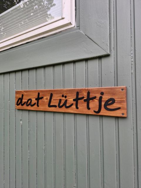 Tiny House dat Lüttje - Glamping im Bauwagen an der Elbe
