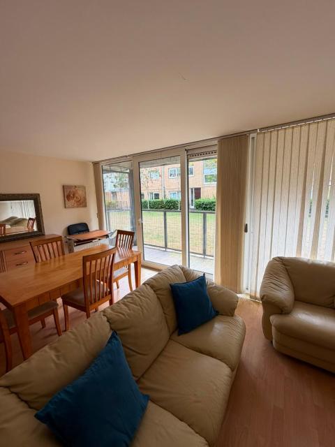 Comfortable 1-Bed Apartment near Croke Park 80