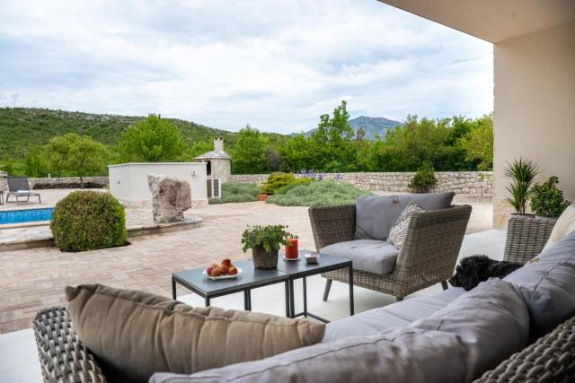 Wellnes Villa Silentio With Pool