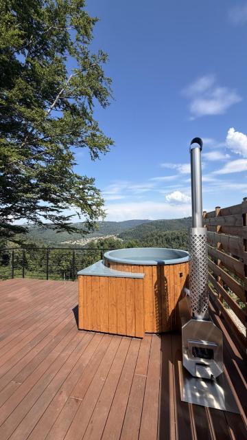 Dôme Orbe-Insolite-Sauna-Bain-Nordique-Climatisé
