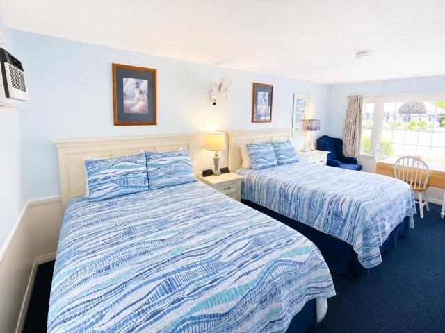 A Beach Breeze Inn