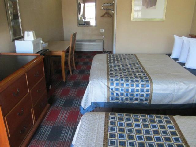 Little Boy Blue Motel