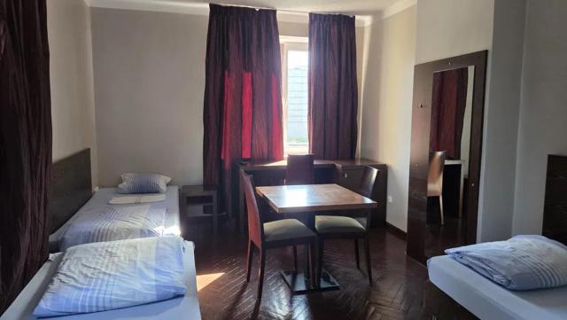 Hostel Noclegi24 Płaszów