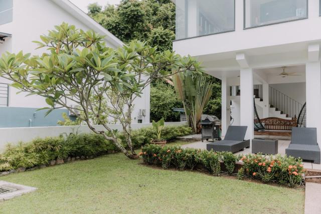 Villa 4 - Private Pool Villa near Cenang by WOW Holiday Homes