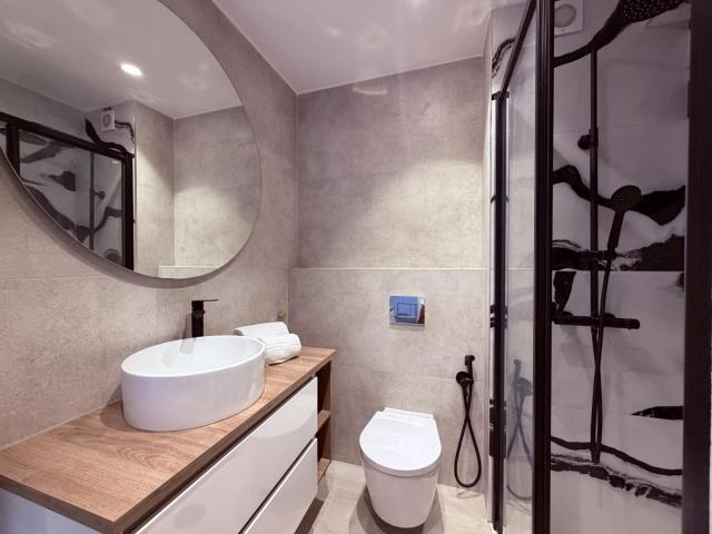 Agua Plaza T2 with Pool & AC