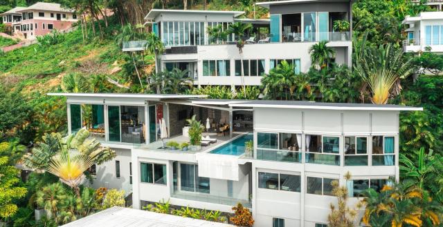 Infinity Pool and Sea View, 4 Bedroom Villa