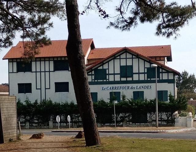 Le Carrefour des Landes