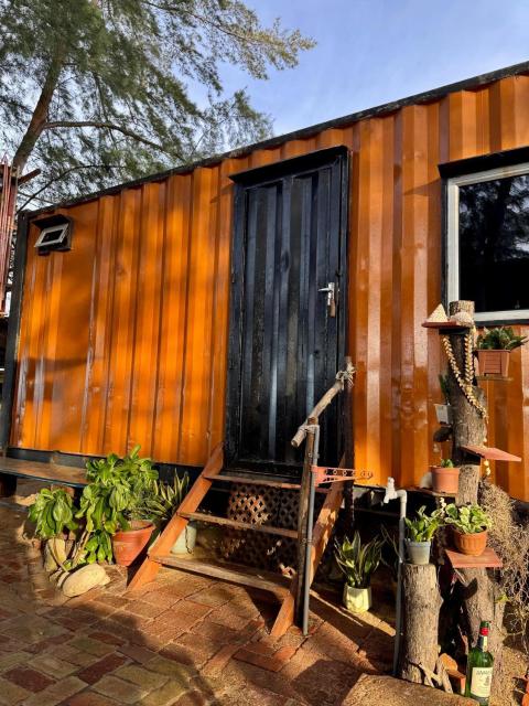 single room pokmat beach cabin
