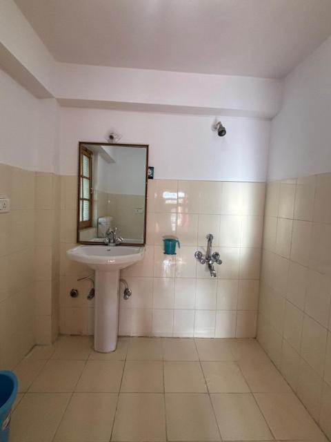 Zotpa Hostel