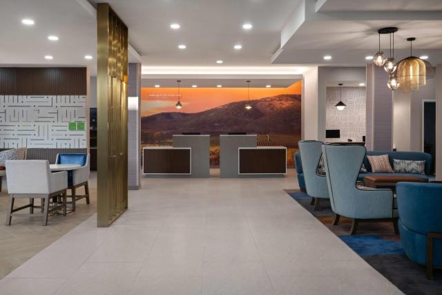 La Quinta Inn & Suites by Wyndham Tracy