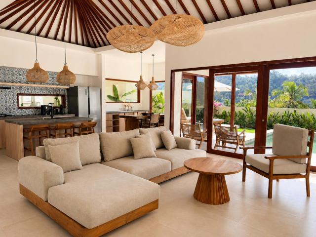 NAMU On The Hill - 2BR Private Pool Villa