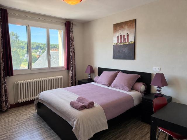 MARINALOC - Chambres & SDB privées - Proche Saint-Lary