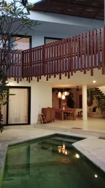 Villa Merman 3 Bedroom, BBQ Deck, Pool In Pererenan