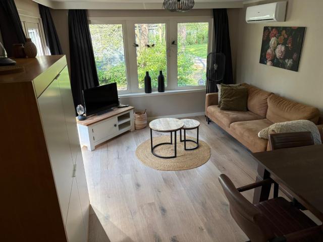 SUPER 5 persoons chalet op 5 sterren camping Krieghuusbelten