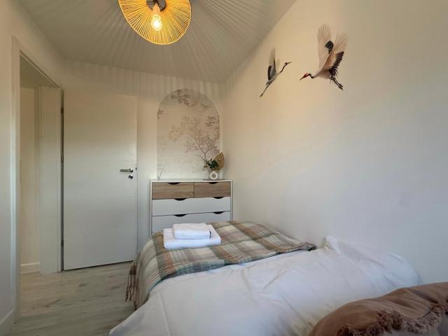 2BR Home Near Twickenham, Richmond - Free off street parking