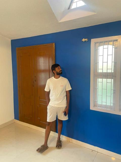 The Circle Hostel Velachery