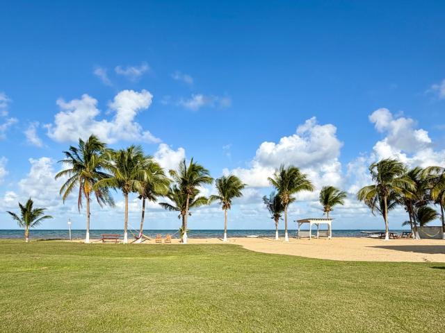Sunshine Cabanas At Ocean View