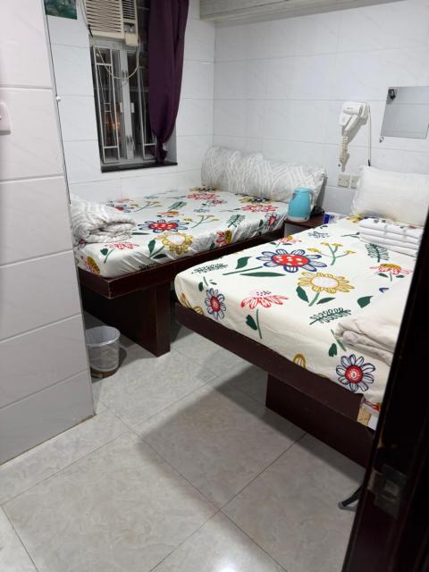 KAMAL DELUXE hostel