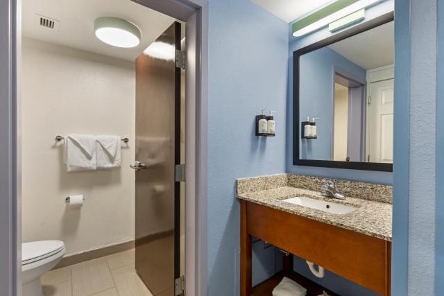 Garner Hotel Warren Northwest by IHG