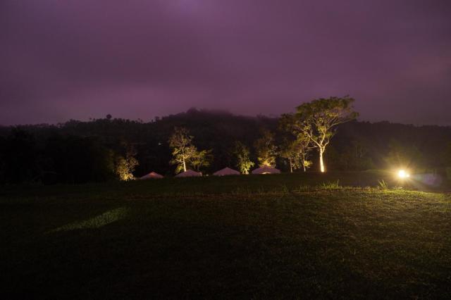 Tikumbar Valley Glamping Pelaga