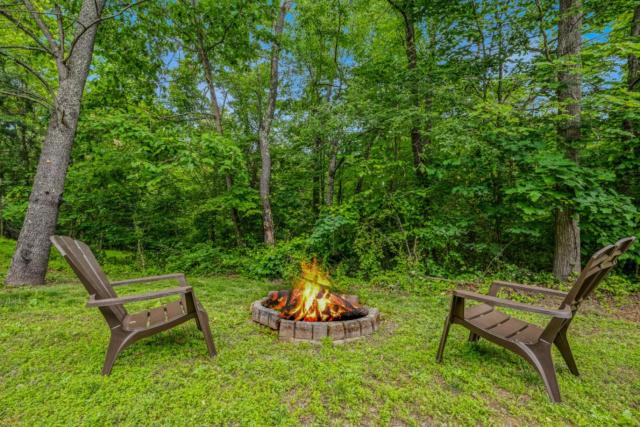 Otter Manor - WIFI|Fire Pit|Gameroom|Private Trail
