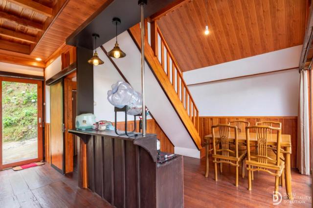 Padangsari Cabin House