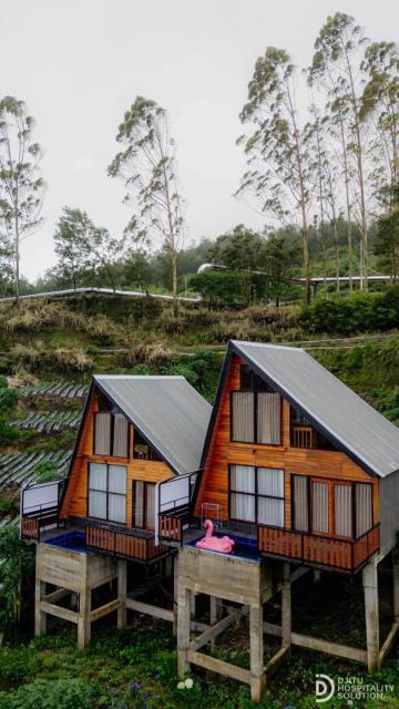 Padangsari Cabin House
