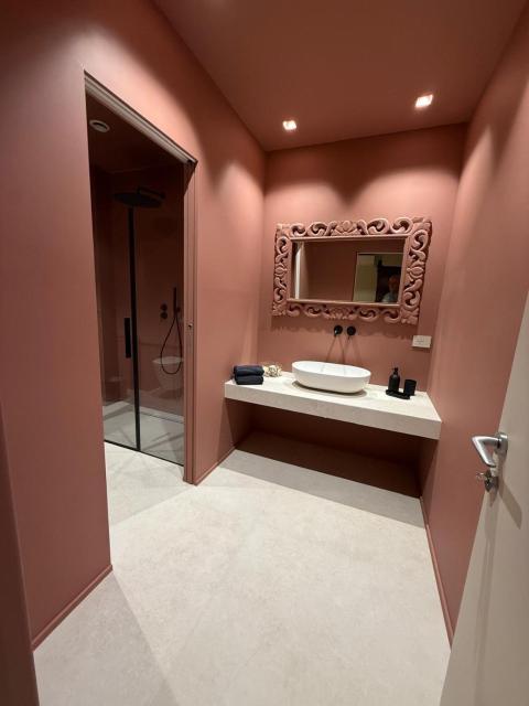 THE WHITE HOUSE LUXURY Apartments- B&B