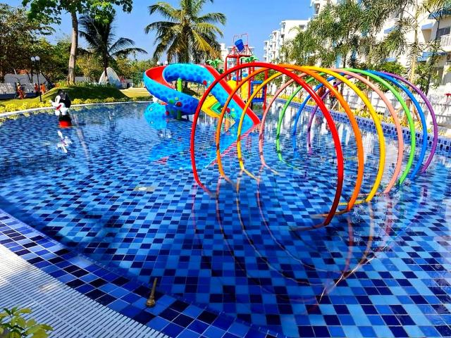 Negombo Airport Villa with Swimming Pool, Parks and Breakfast