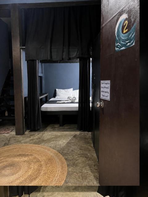 Cloud 9 Cubic Hostel