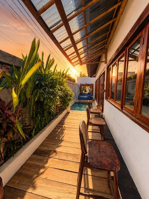 Canggu Private Pool-6 Min to FINNS & Berawa Beach