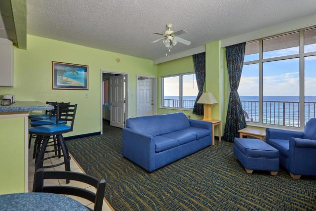 Palmetto Beachfront Hotel, a By The Sea Resort