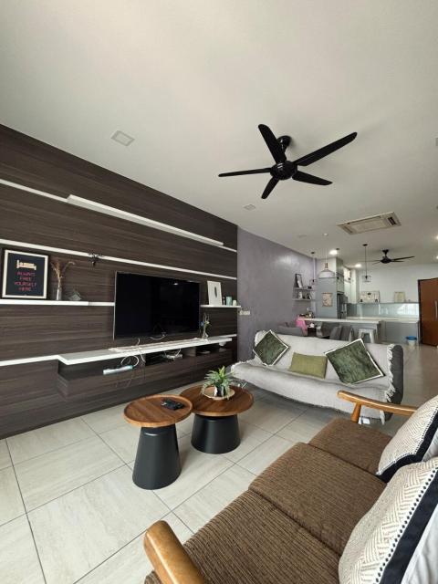 Le Maison Guesthouse Ipoh-Octagon 7 pax - city center - pool