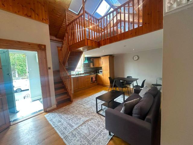 Characterful 1BDR Cottage with Loft in Dublin