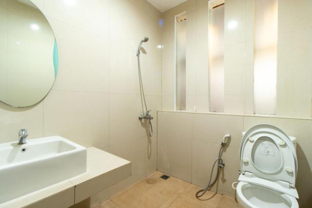 3BR Pool & Mountain View Modern Bamboo Family Only