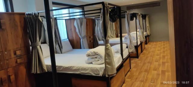 Paradise Dormitory- PG, Longstays