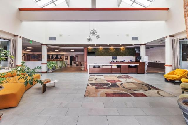 Medallion Inn and Suites