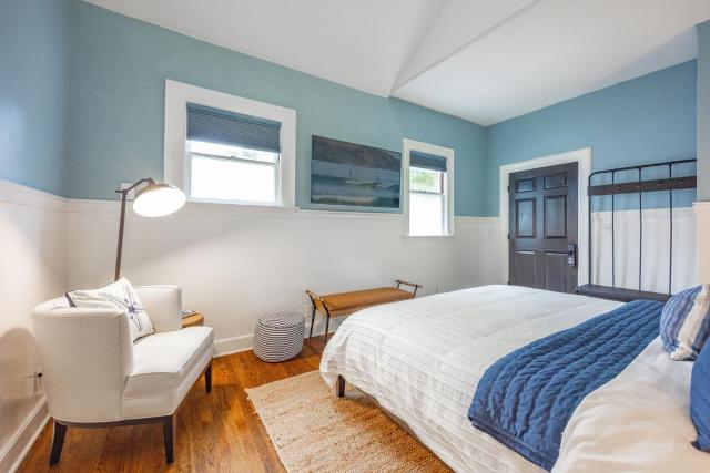 BytheSea Inn