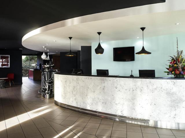 ibis Swansea