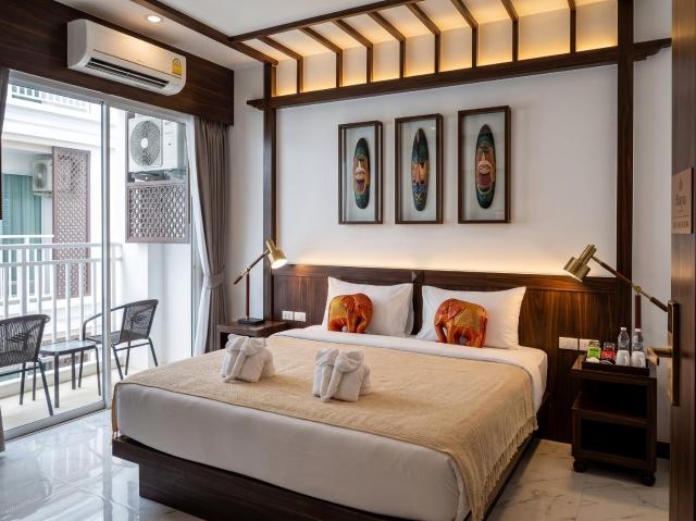 Hotel Baya Phuket - Rooftop Pool, Next to Food Market & Steps to Beach