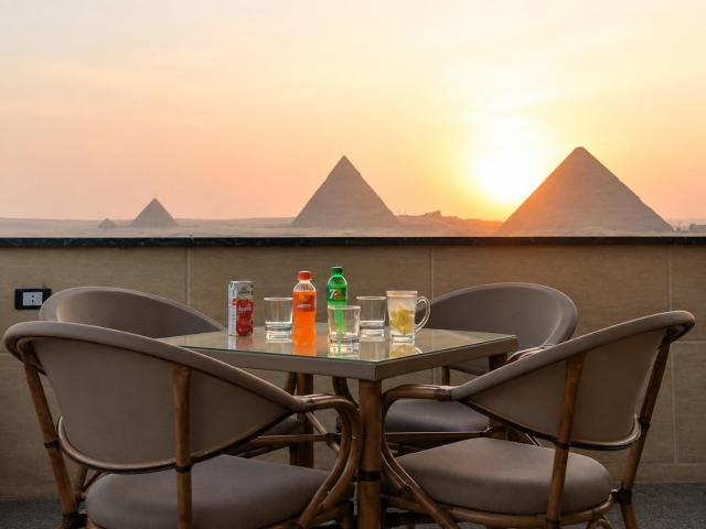 Giza Pyramids View Guest House