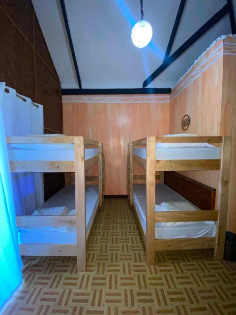 MLB Bungalow Hostel