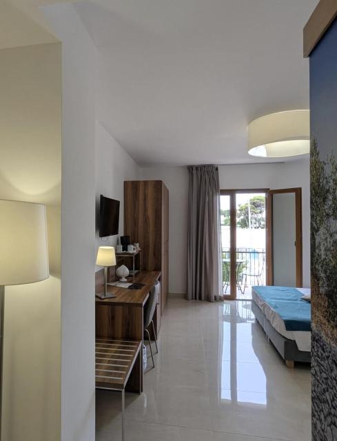 Morello Beach Hotel