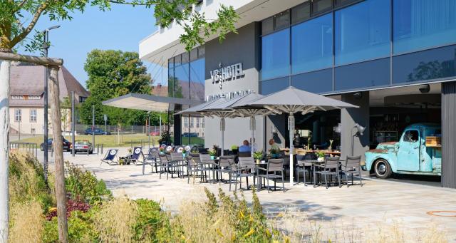 V8 HOTEL Motorworld Region Stuttgart