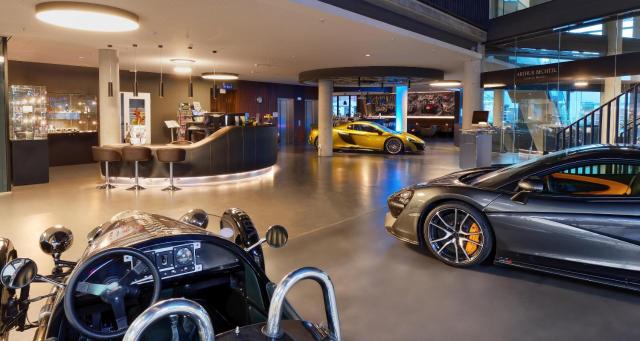 V8 HOTEL Motorworld Region Stuttgart