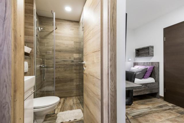 Apinelo Rooms