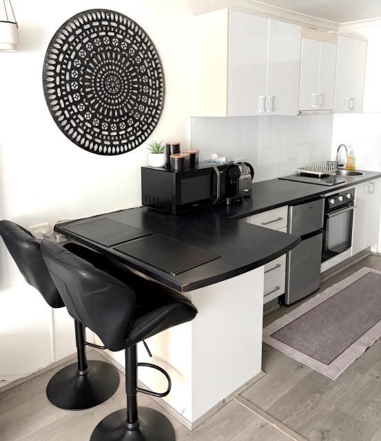 Heart of Manly Apartment