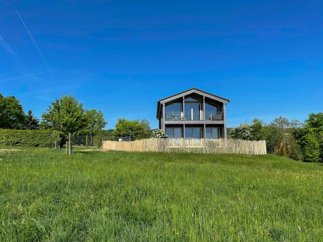 Apartment in a log cabin on a vineyard