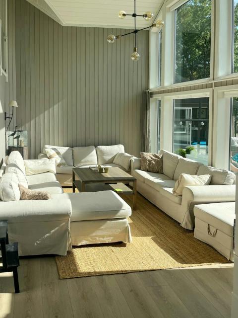 Island cabin with boat 5 min from Kristiansand